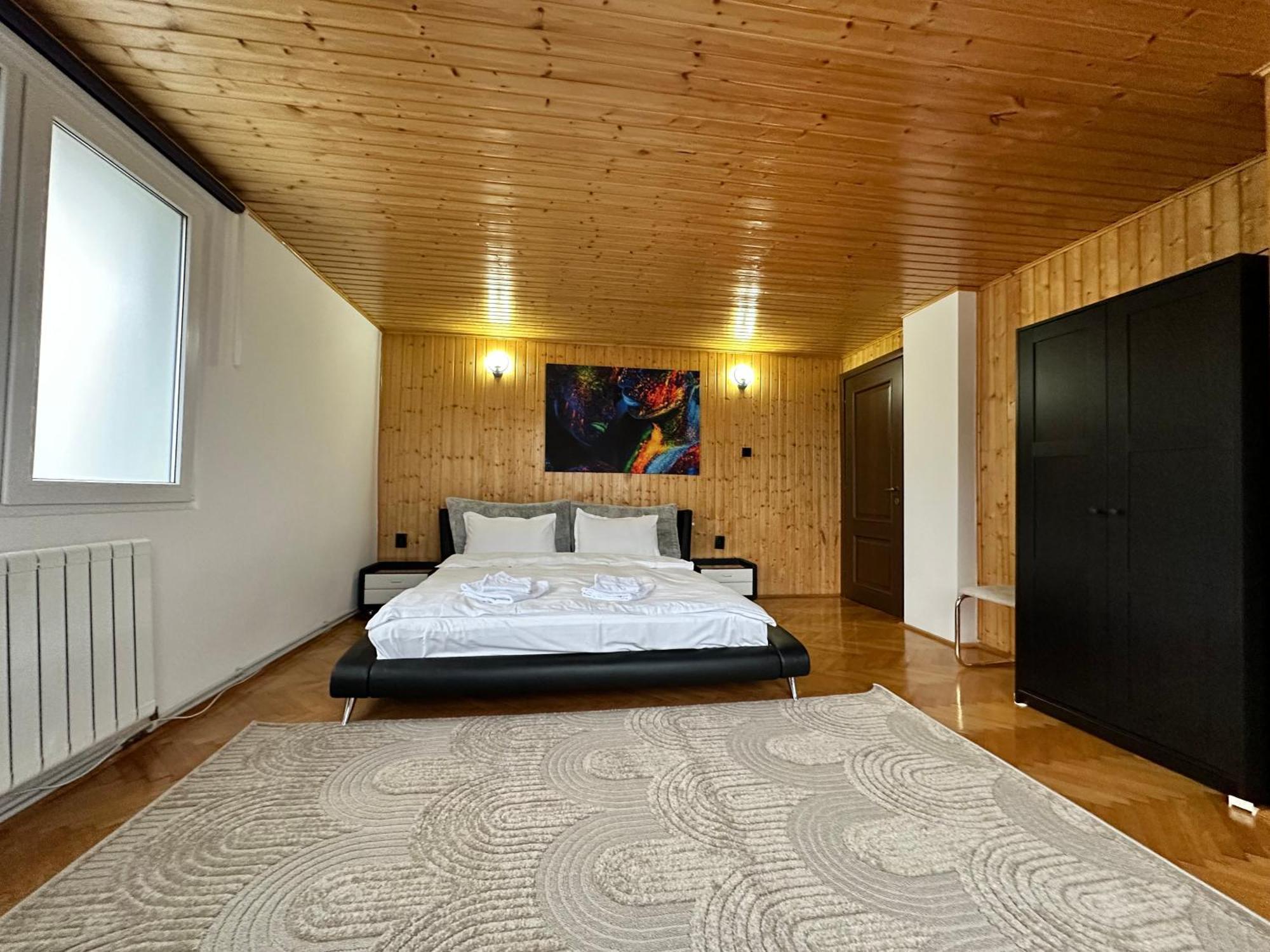 فيلا Prater House Mountain View موغيتْشي دي يوس المظهر الخارجي الصورة