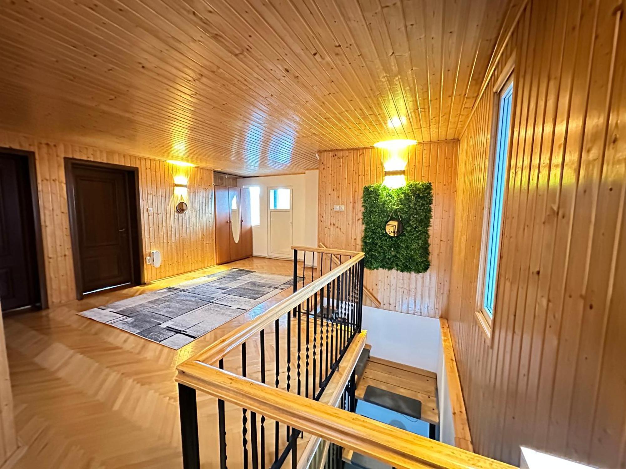 فيلا Prater House Mountain View موغيتْشي دي يوس المظهر الخارجي الصورة
