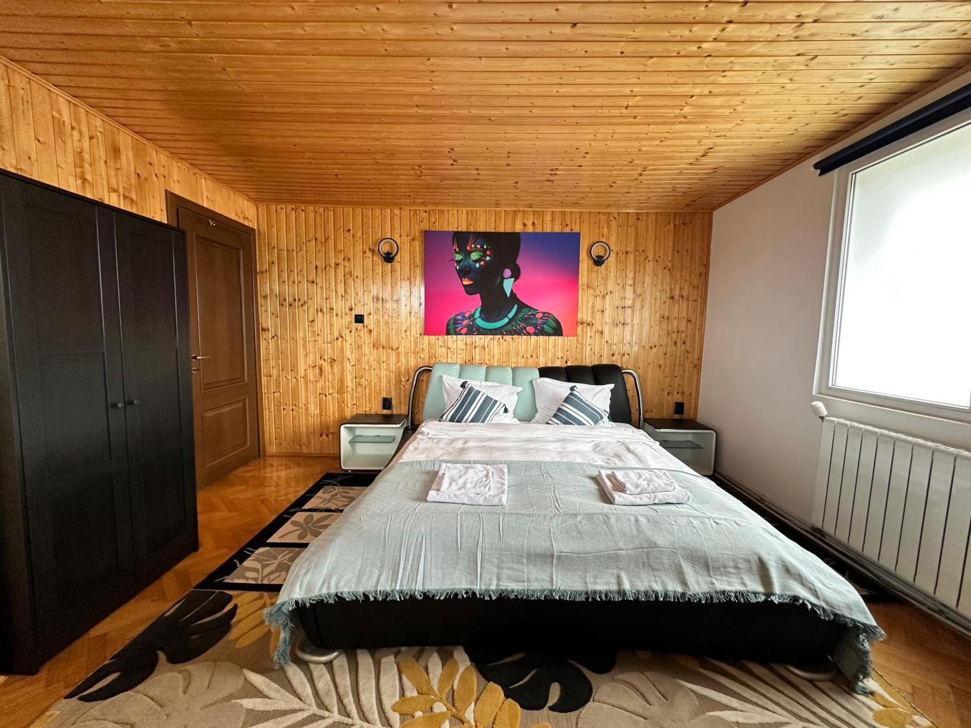 فيلا Prater House Mountain View موغيتْشي دي يوس المظهر الخارجي الصورة